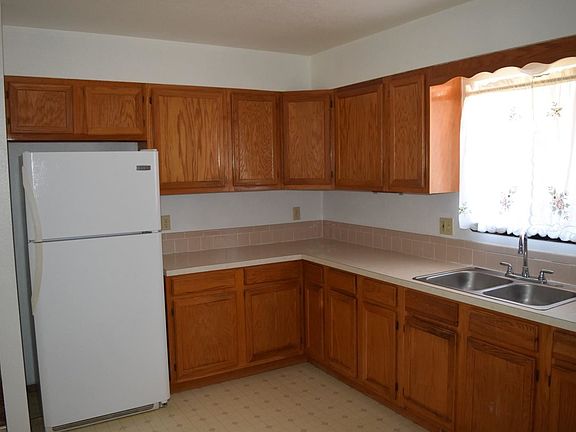 5th image of 337 De Vargas Ln