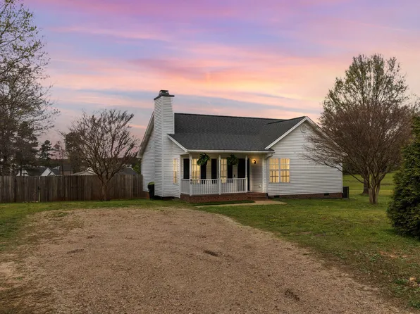 40 Hill Rd, Franklinton, NC 27525