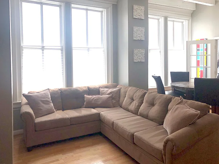 32 Peachtree St NW — Photo 1
