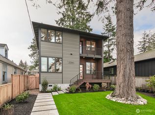 3741 SW 98th St, Seattle, WA 98126