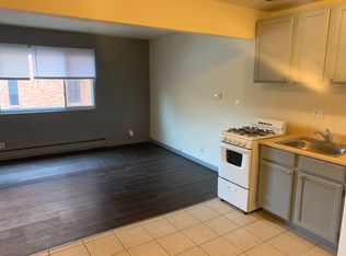 1456 N Farwell Ave #37, Milwaukee, WI 53202