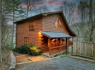 416 Dustin Dr N, Ellijay, GA 30540