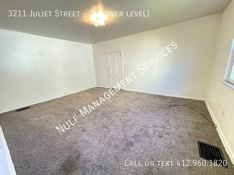 3211 Juliet St #3 — Photo 8