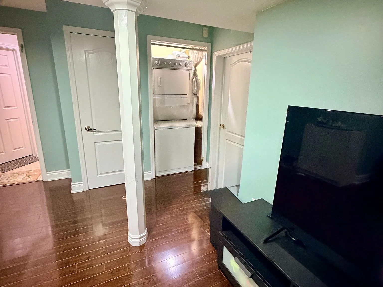 2 bed, $1,800 — Photo 4