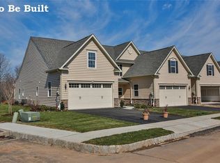 1586 Mud Brook Ct, Akron, OH 44313