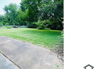 1720 Marshall Ct, Florissant, MO 63031