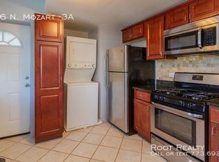 5726 N Mozart St APT 3A, Chicago, IL 60659