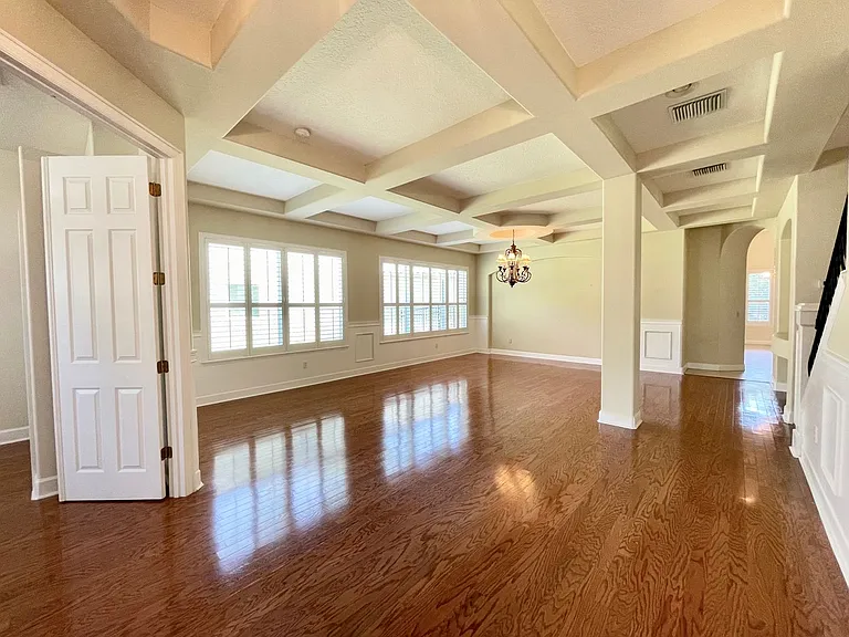 1349 Whitney Isles Dr — Photo 4