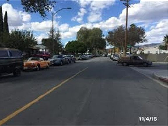 5th image of 713 N Mariposa St