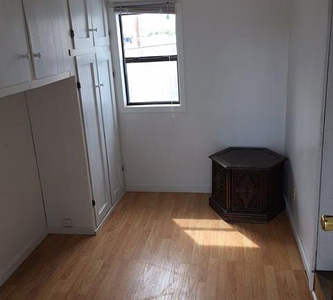 4th image of 2335 S Broadway St Trlr 23
