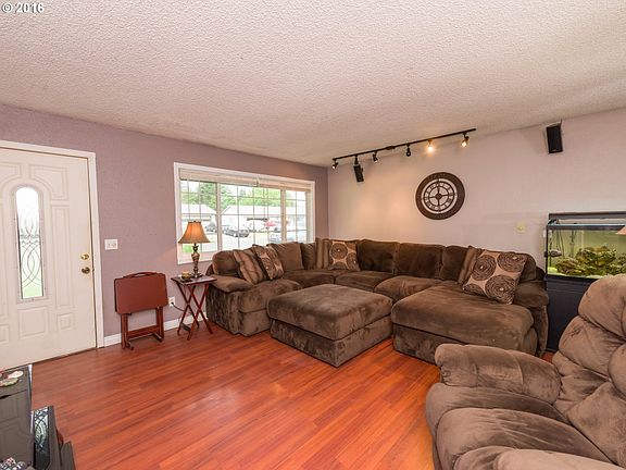 4th image of 7304 NE 109th Ave
