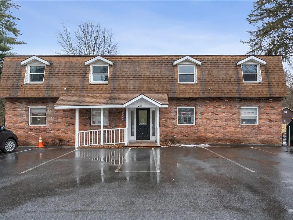 455 Maple Ave #3