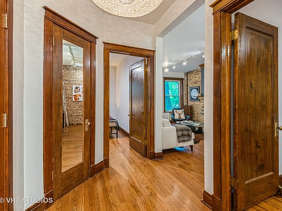 2nd image of 6643 N Glenwood Ave APT 1N