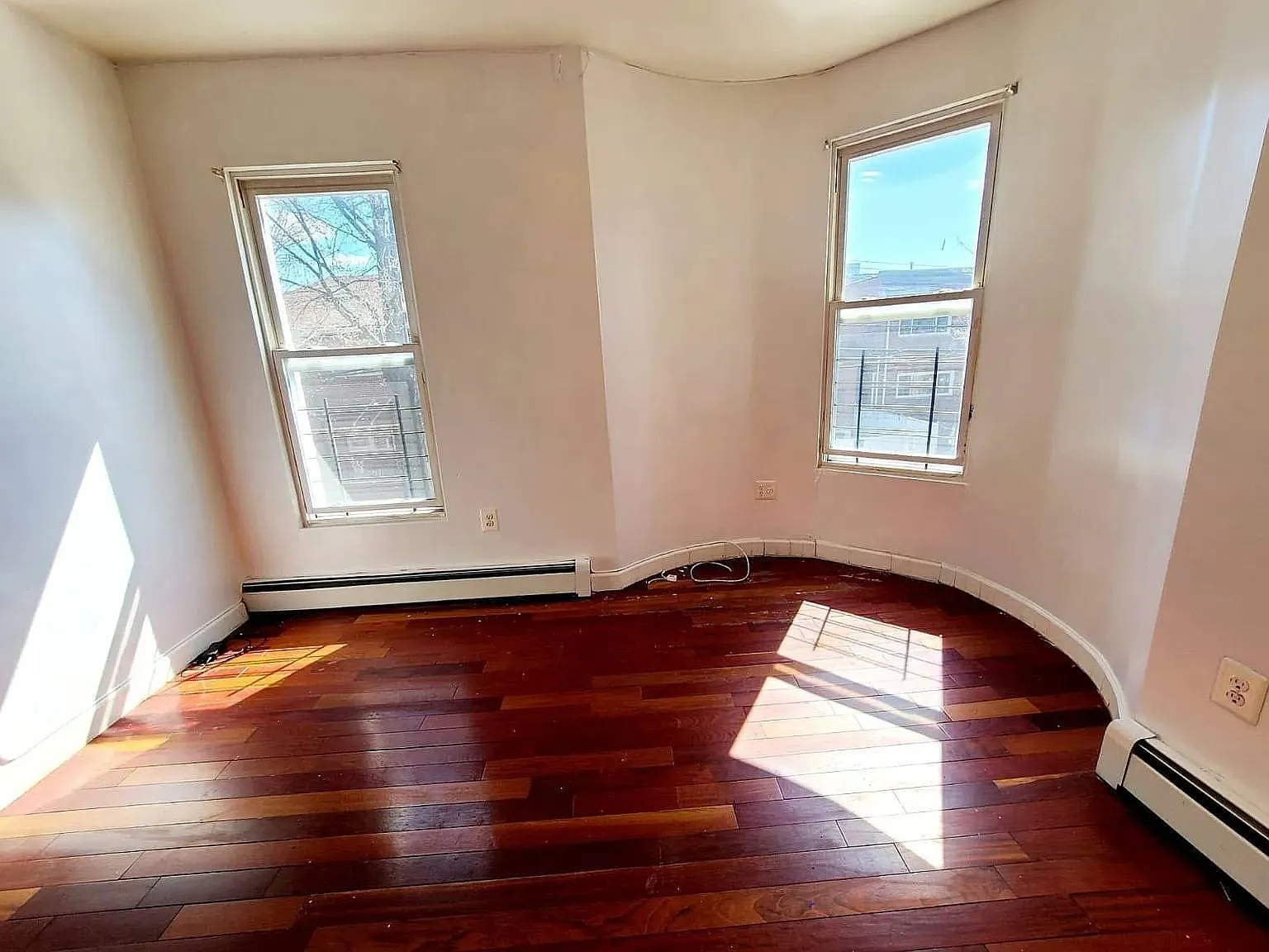 Studio, 1100 sqft, $3,606 — Photo 3