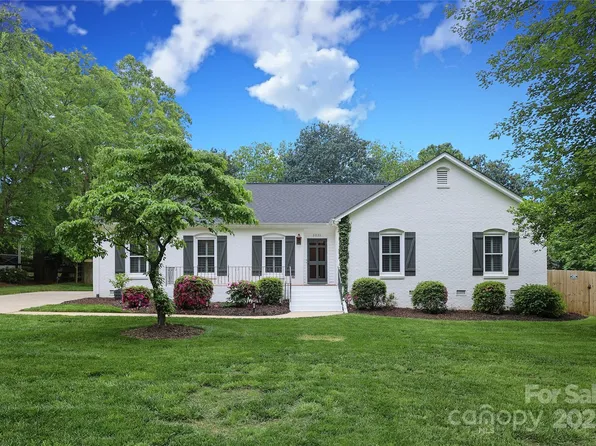 6036 Sharon Acres Rd, Charlotte, NC 28210