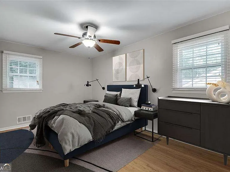 799 Marstevan Dr NE — Photo 20