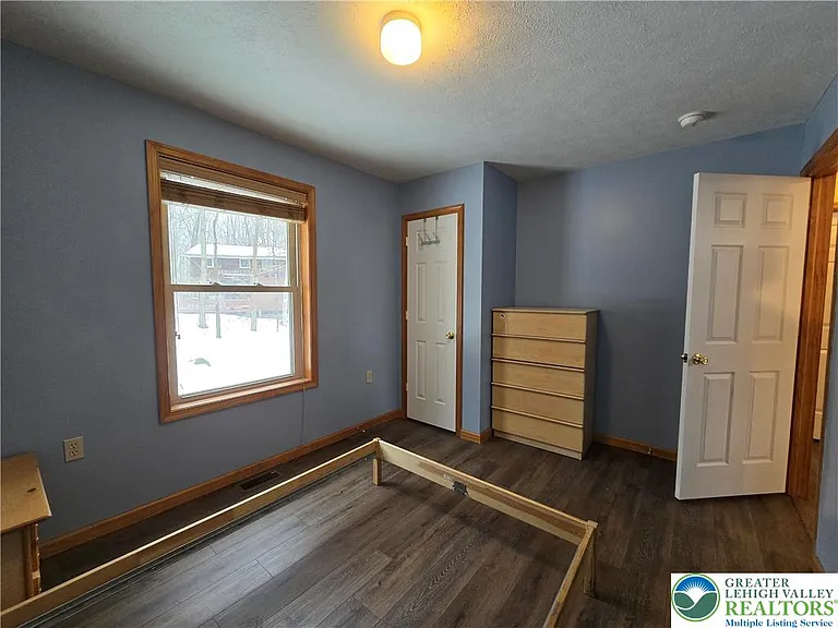 104 Flo Ct — Photo 13