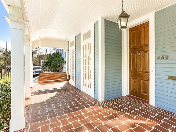 4th image of 460 Pine St
