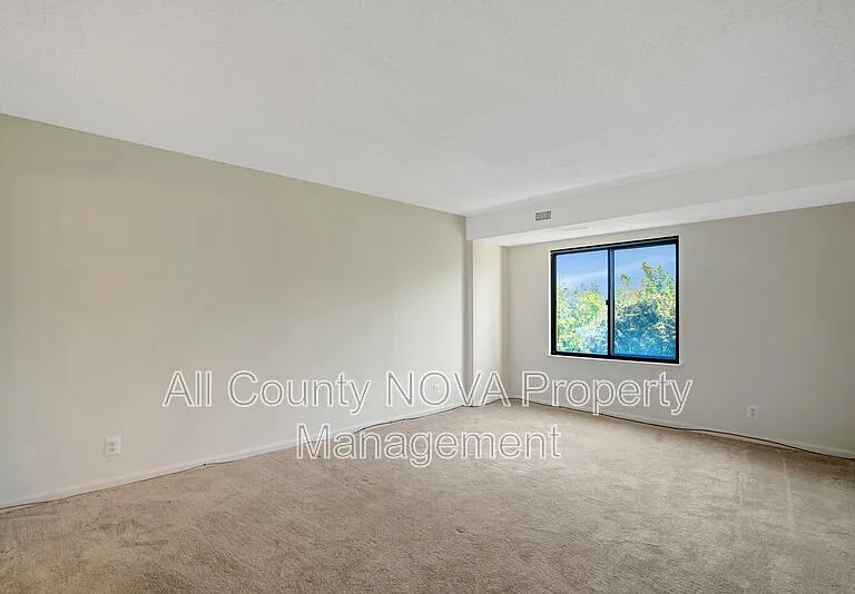 3800 Powell Ln #727 — Photo 26