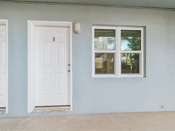 300 Venetian Dr APT 3, Clearwater, FL 33755