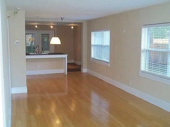 3rd image of 1304 Catherine St