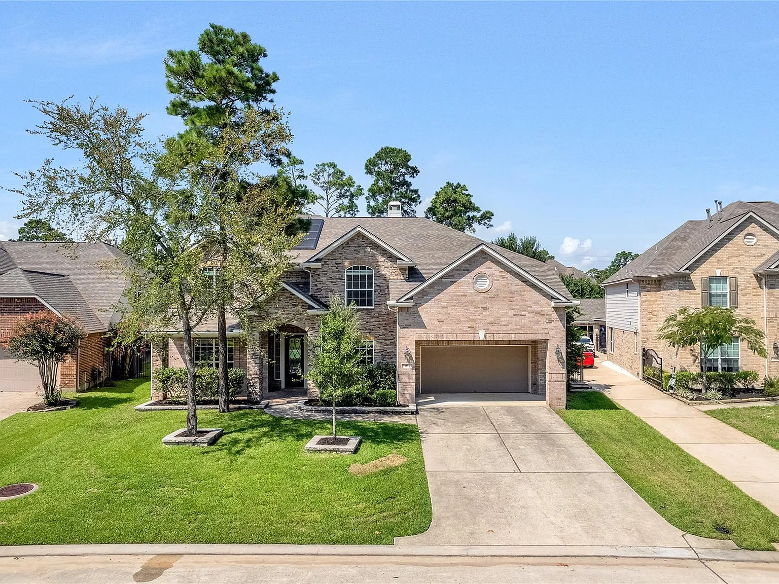 5 bed, 4.5 bath, $5,500 — Photo 2
