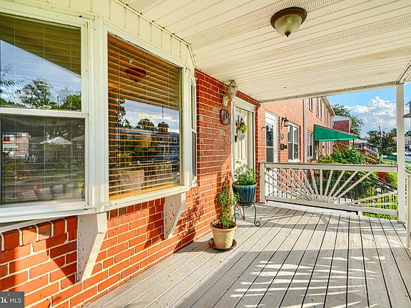 5th image of 1643 Riverwood Rd