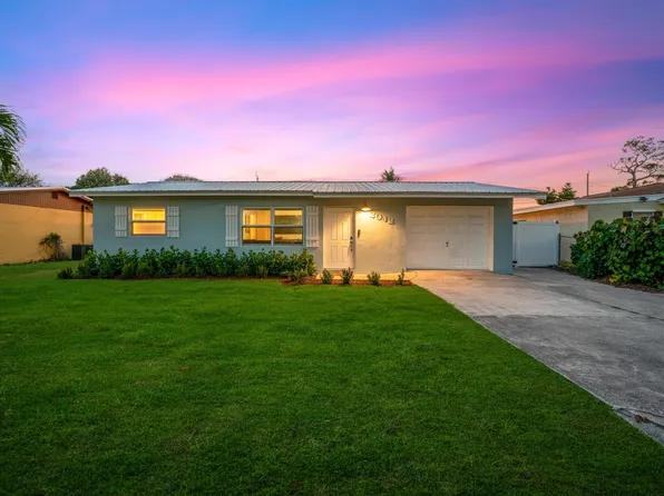 3042 NE Savannah Road, Jensen Beach, FL 34957