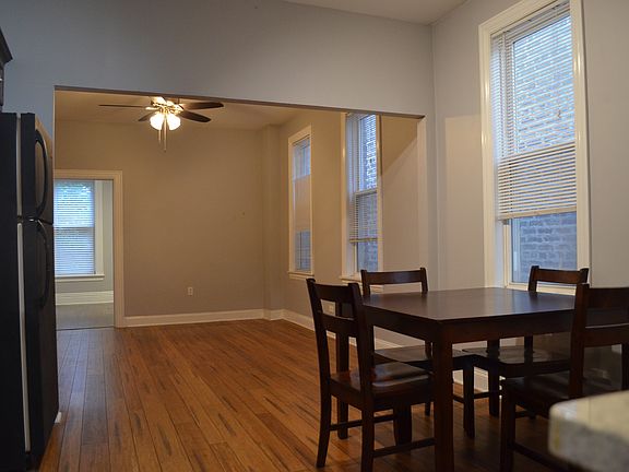 3rd image of 1002 N Wolcott Ave APT 3