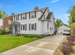 828 Meridan St, Dearborn, MI 48124