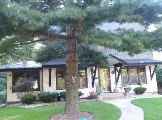 1026 Forest Hill St, Calumet City, IL 60409