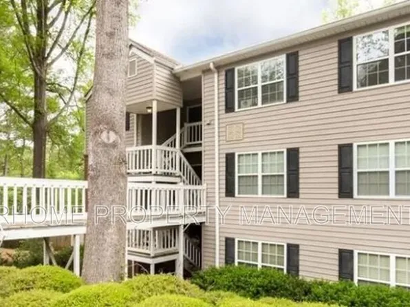 352 Teal Ct, Roswell, GA 30076