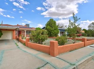 816 Palomas Dr SE, Albuquerque, NM 87108
