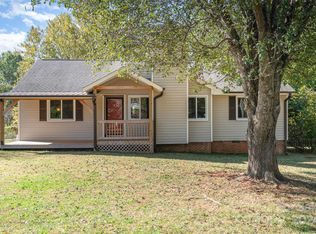 1316 Reid Harkey Rd, Matthews, NC 28105