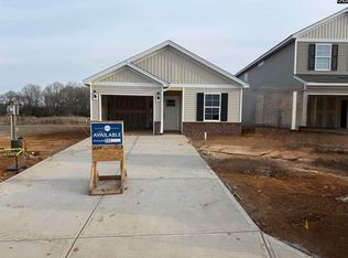 210 Laurinton Farms Dr, Hopkins, SC 29061