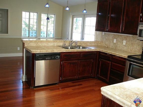 4th image of 14750 Lakemont Dr