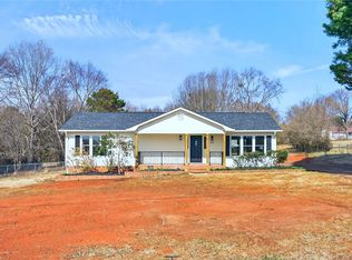 110 Sidney Walker Dr, Boiling Springs, SC 29316