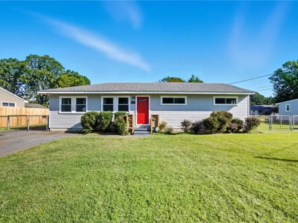 806 Wadena Rd, Chesapeake, VA 23320