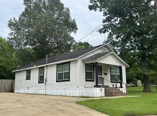 2004 Culverhouse St, Lufkin, TX 75904