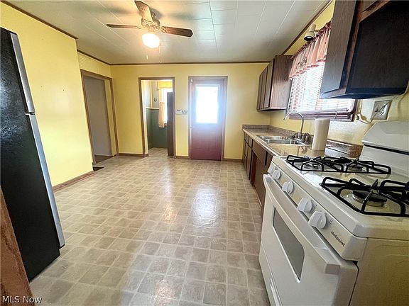 5th image of 55500 National Rd