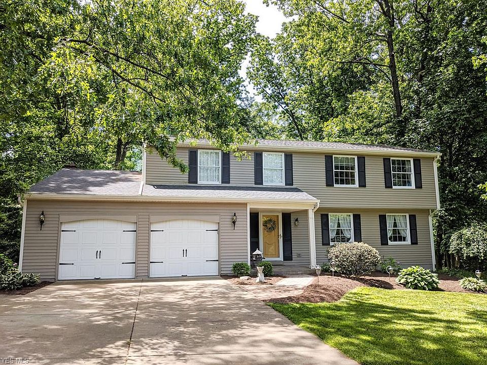 1st image of 8520 Black Oak Dr NE