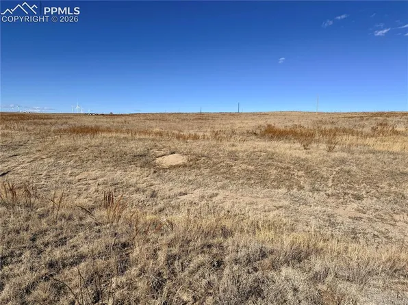 1 Mulberry Rd, Calhan, CO 80808