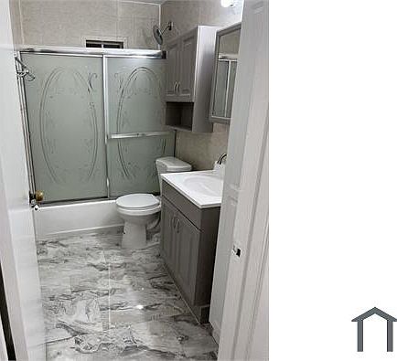 5th image of 4119 SW 49th St #1