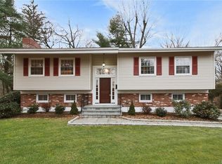 1217 Post Rd, Scarsdale, NY 10583