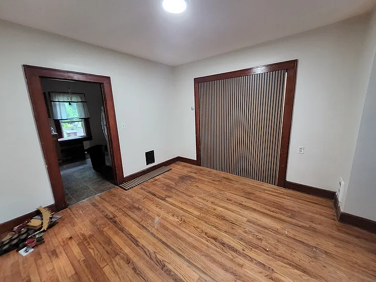 154 Orange Ave — Photo 7