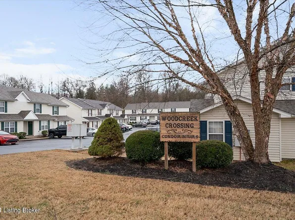 5914 Woodcreek Crossing Way, Crestwood, KY 40014