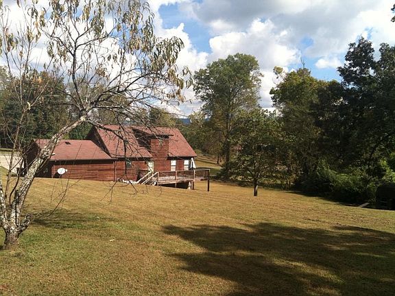 Large Yard/Large Deck