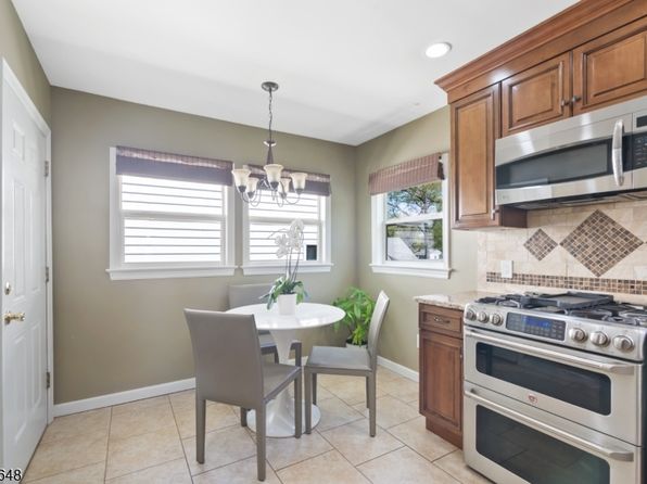 15 Cambridge Ter, Springfield Twp., NJ 07081