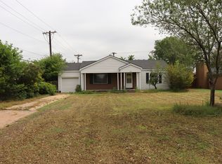 1624 N Hudson St, Altus, OK 73521