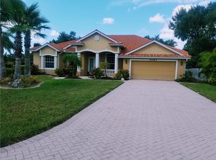 5580 Eastwind Dr, Sarasota, FL 34233